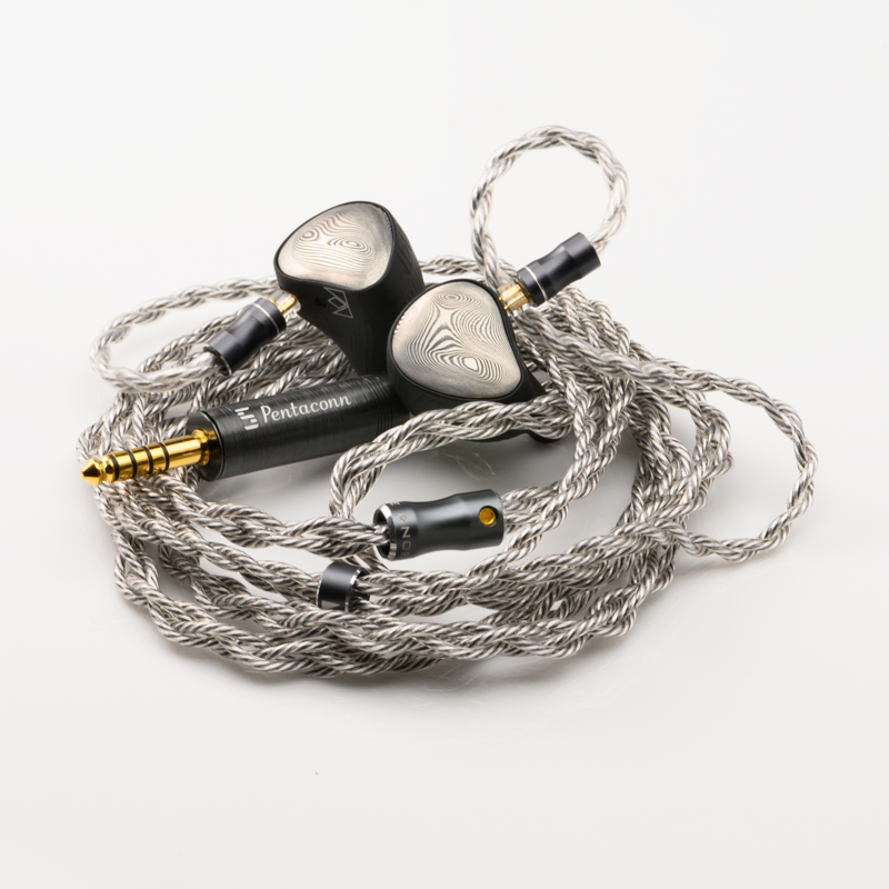 Noble Audio Viking Ragnar cable with IEMs