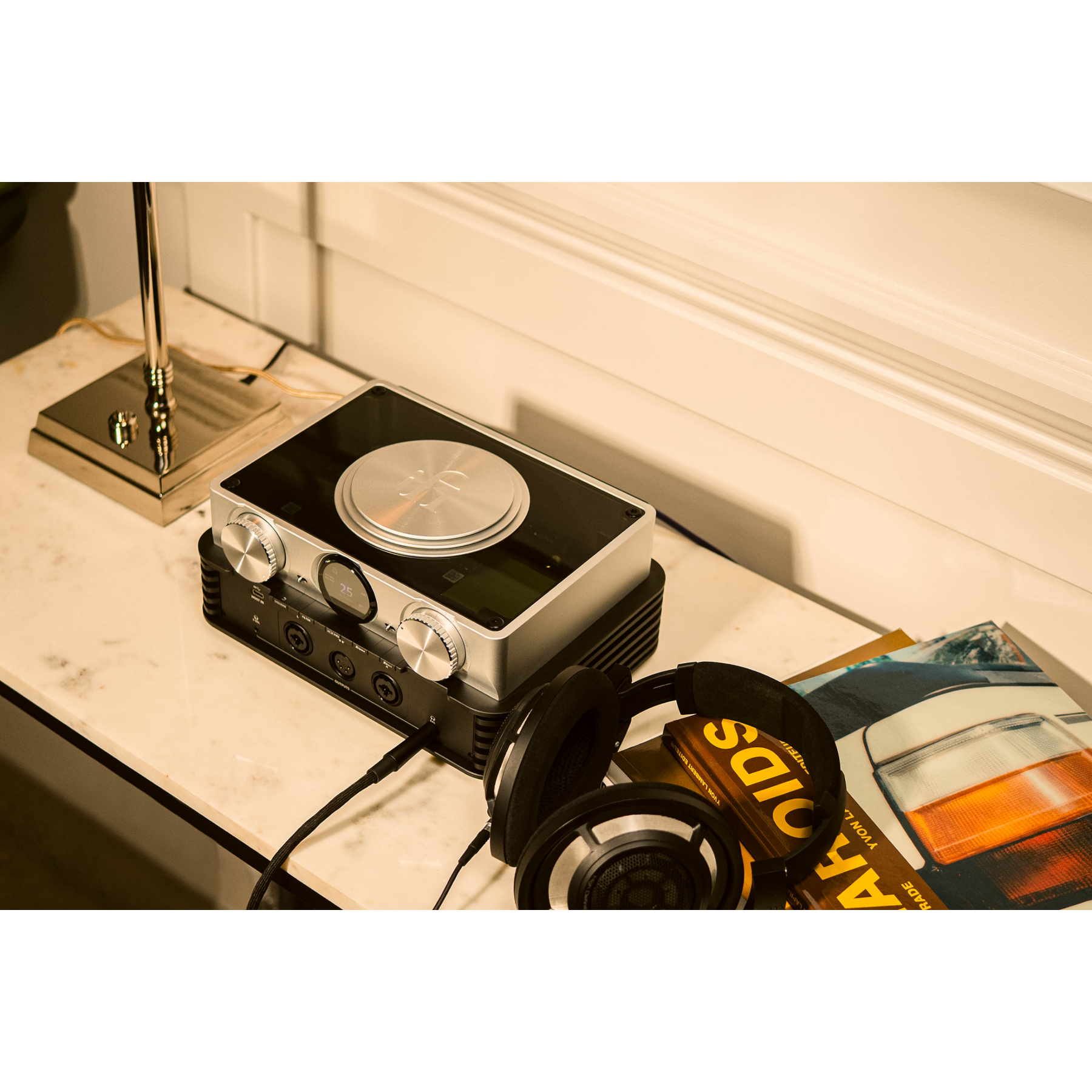 iFi iDSD Phantom - Lifestyle