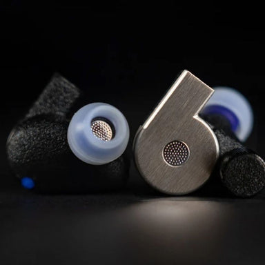 fatfreq x effect audio quantum iem front and back shell view