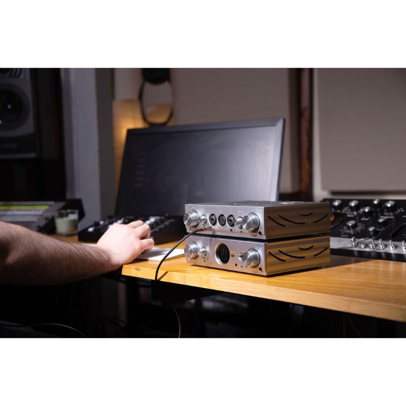 ifi audio pro idsd studio dac amp with pro ican studio on a desk