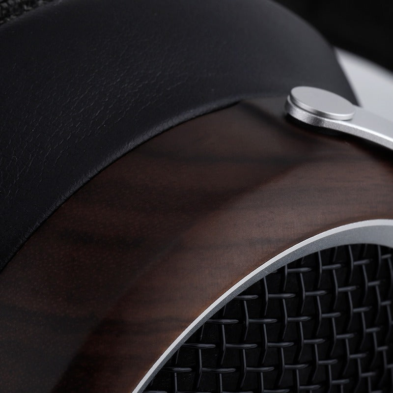 sivga luan headphone wood grain detail